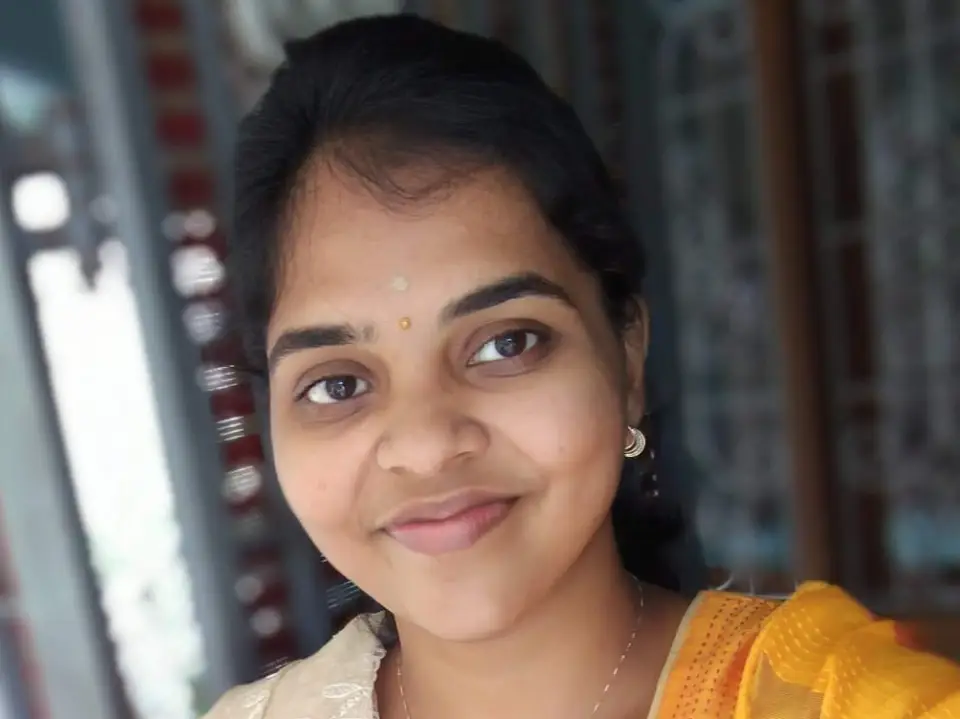 Dr. Abinaya